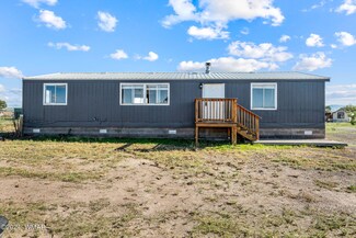 482 S Cordillia Dr, Springerville, AZ 85938