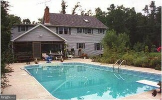28670 Island Creek Rd, Trappe, MD 21673