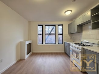 42-14 Union St Unit 3C, Flushing, NY 11355