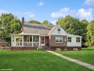 131 Chelsea Rd, Wappingers Falls, NY 12590