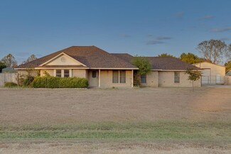 103 Shadow Dr, Red Oak, TX 75154