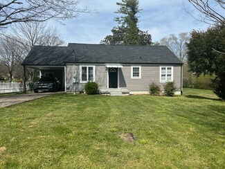 124 Greer Cir, Dickson, TN 37055