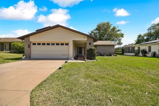 8324 Winding Wood Dr, Port Richey, FL 34668