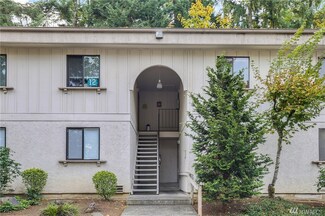 12727 NE 116th Ln Unit F5, Kirkland, WA 98034