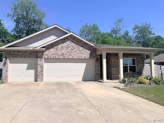 117 Edensmith Dr, New Market, AL 35761