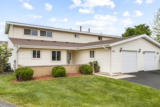 1062 Matfield Ct, Schaumburg, IL 60193