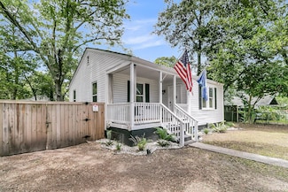 2666 Poplin Ave, North Charleston, SC 29405