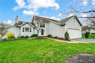 3289 Mizzenmast St, Maineville, OH 45039
