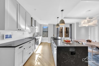 65 E 96th St Unit 14B, New York, NY 10128