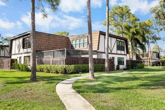 109 Weybridge Cir Unit B, Royal Palm Beach, FL 33411