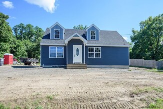 124 Haughney Rd, Troy, NY 12182