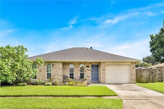 417 Hooper Dr, Kenner, LA 70065