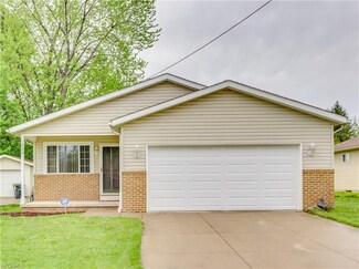 1922 East Ave, Akron, OH 44314