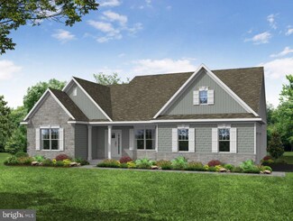 289 Ahl Home Ln, Boiling Springs, PA 17007