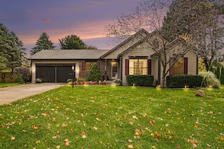 1833 Royal Dr, Niles, MI 49120