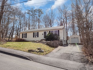 8 Duggan St, Spencer, MA 01562