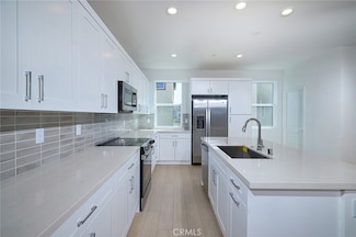6045 Fairfax Dr, Eastvale, CA 92880