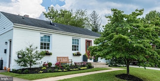 1006 Marleigh Cir, Towson, MD 21204