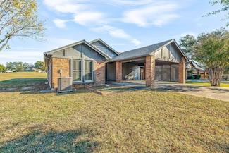 6226 Tezcuco Ct, Granbury, TX 76049