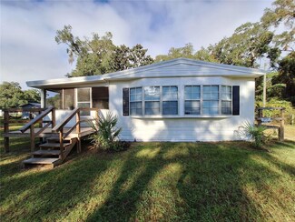 5848 NE 167th Ave, Silver Springs, FL 34488