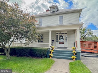 404 S Church St, Charles Town, WV 25414
