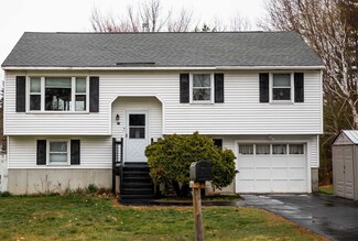 12 Greentrees Dr, Hudson, NH 03051