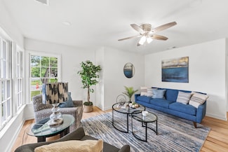 3541 Suffolk Dr, Fort Worth, TX 76109