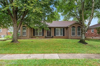 9805 Springbark Dr, Louisville, KY 40241