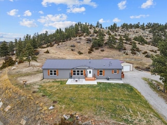 630 Rapelje Rd, Columbus, MT 59019