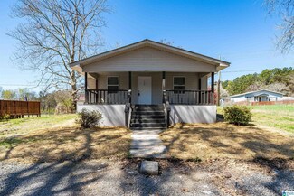 1724 Sharon Blvd, Sumiton, AL 35148