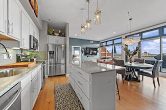 825 N 4th St Unit 403, Columbus, OH 43215
