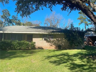 5804 Skye St, Alexandria, LA 71303