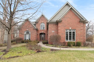 839 Woodlawn Ave, Naperville, IL 60540