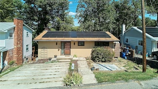 805 Basil Rd, Charleston, WV 25314