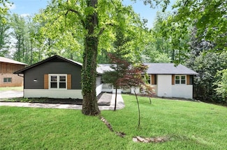 831 Sweet Briar Ln SE, Conyers, GA 30094
