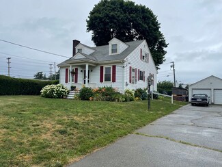 14 Forest Ave Unit 22, Middletown, RI 02842