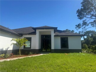 838 Calumet St E, Lehigh Acres, FL 33974