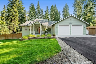 6533 Forest Ridge Dr, Wenatchee, WA 98801