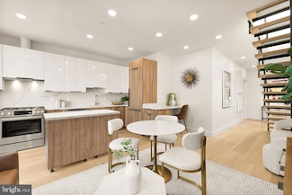 4111 Connecticut Ave NW Unit PENTHOUSE 604, Washington, DC 20008