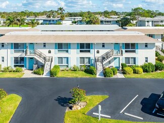 255 Palm Dr Unit 2, Naples, FL 34112