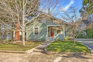 98 Granite St, Ashland, OR 97520