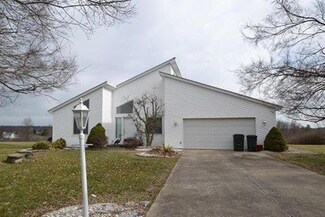 1294 Golf View Ct, Lawrenceburg, IN 47025