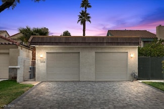 3177 Bel Air Dr, Las Vegas, NV 89109