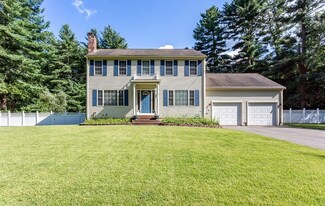 6 Round Table Ln, Taunton, MA 02780