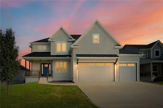 1805 NW Tayler Ct, Grain Valley, MO 64029