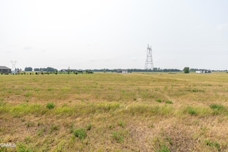 11607 Creek Top Rd, Menoken, ND 58558