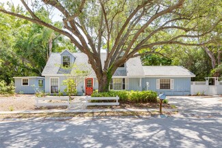 2747 Pursell Cir, Sarasota, FL 34232