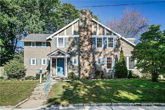 437 Carroll Ave, Mamaroneck, NY 10543
