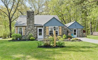 96 Pole Bridge Rd, North Scituate, RI 02857
