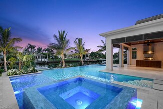860 Nelsons Walk, Naples, FL 34102